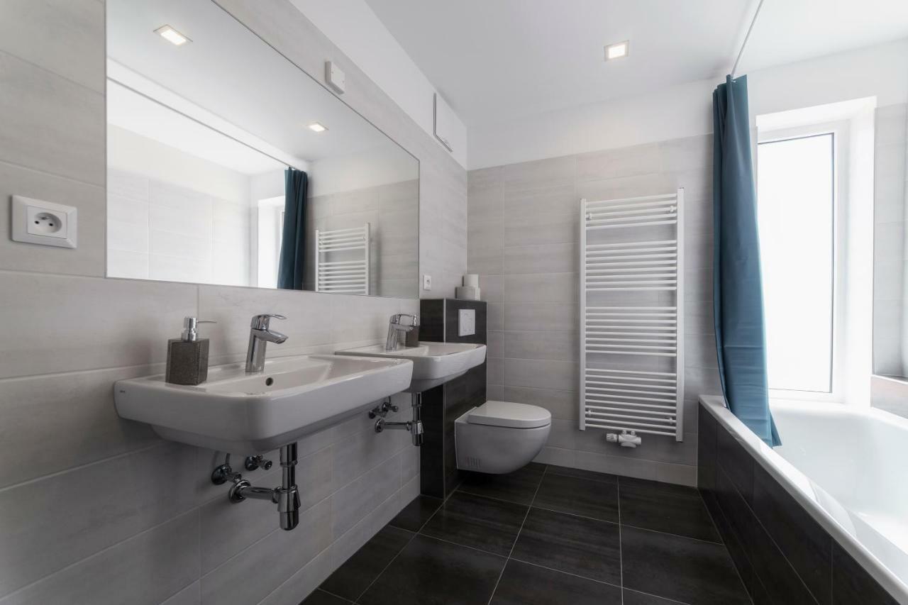 Hostel Homer Liben Prag Dış mekan fotoğraf