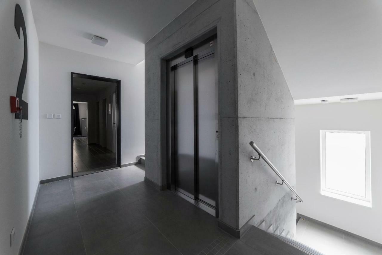 Hostel Homer Liben Prag Dış mekan fotoğraf